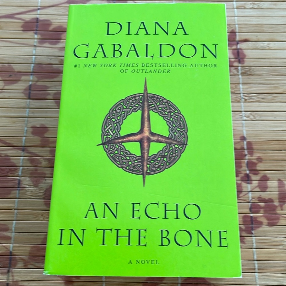 Diana Gabaldon Outlander series . NWT